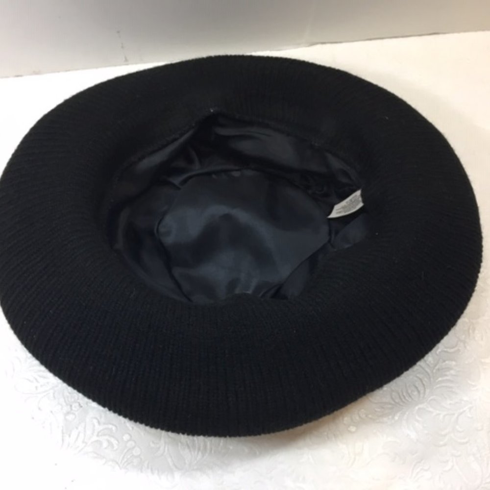 Isotoner Black Knit Sweater Casual Winter Hat Bow on Trim Lined 21" - Picture 8 of 9